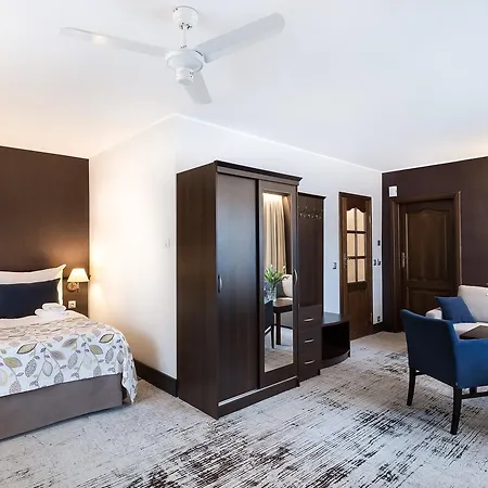 Ξενοδοχείο με διαμερίσματα Scaliano 4*